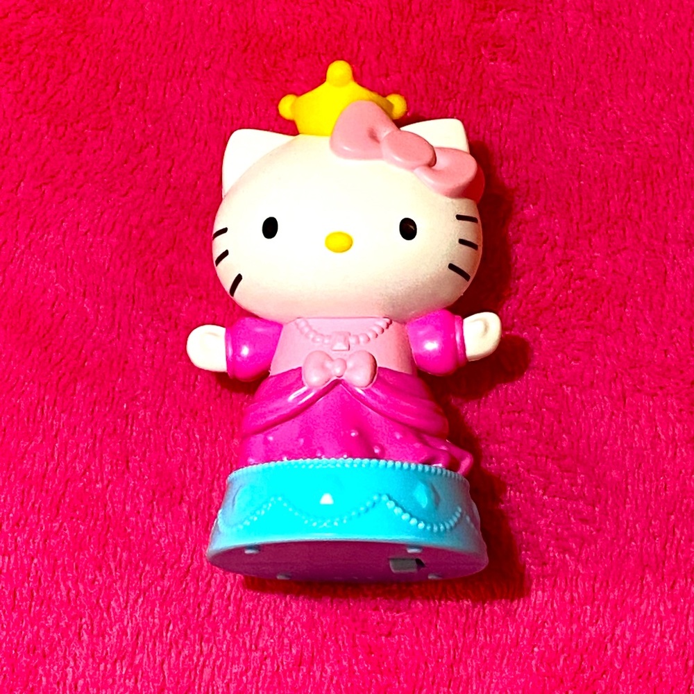 2019 Hello Kitty McDonald’s Toy